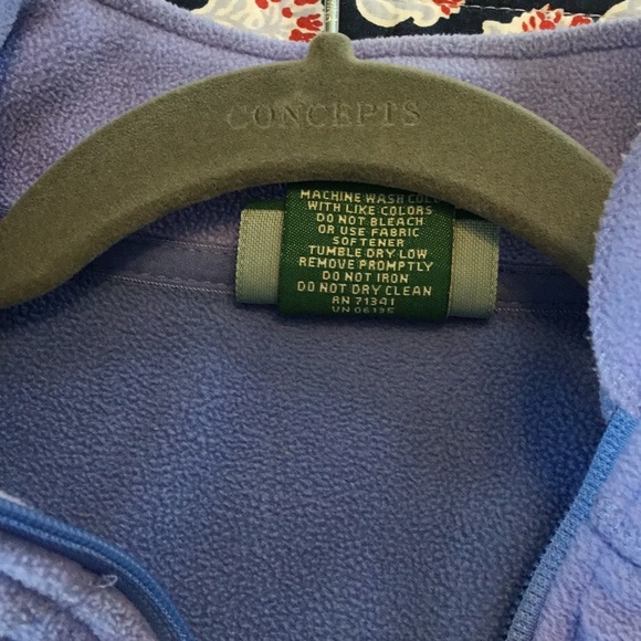 L. L. Bean women’s fleece vest - Picture 5 of 8